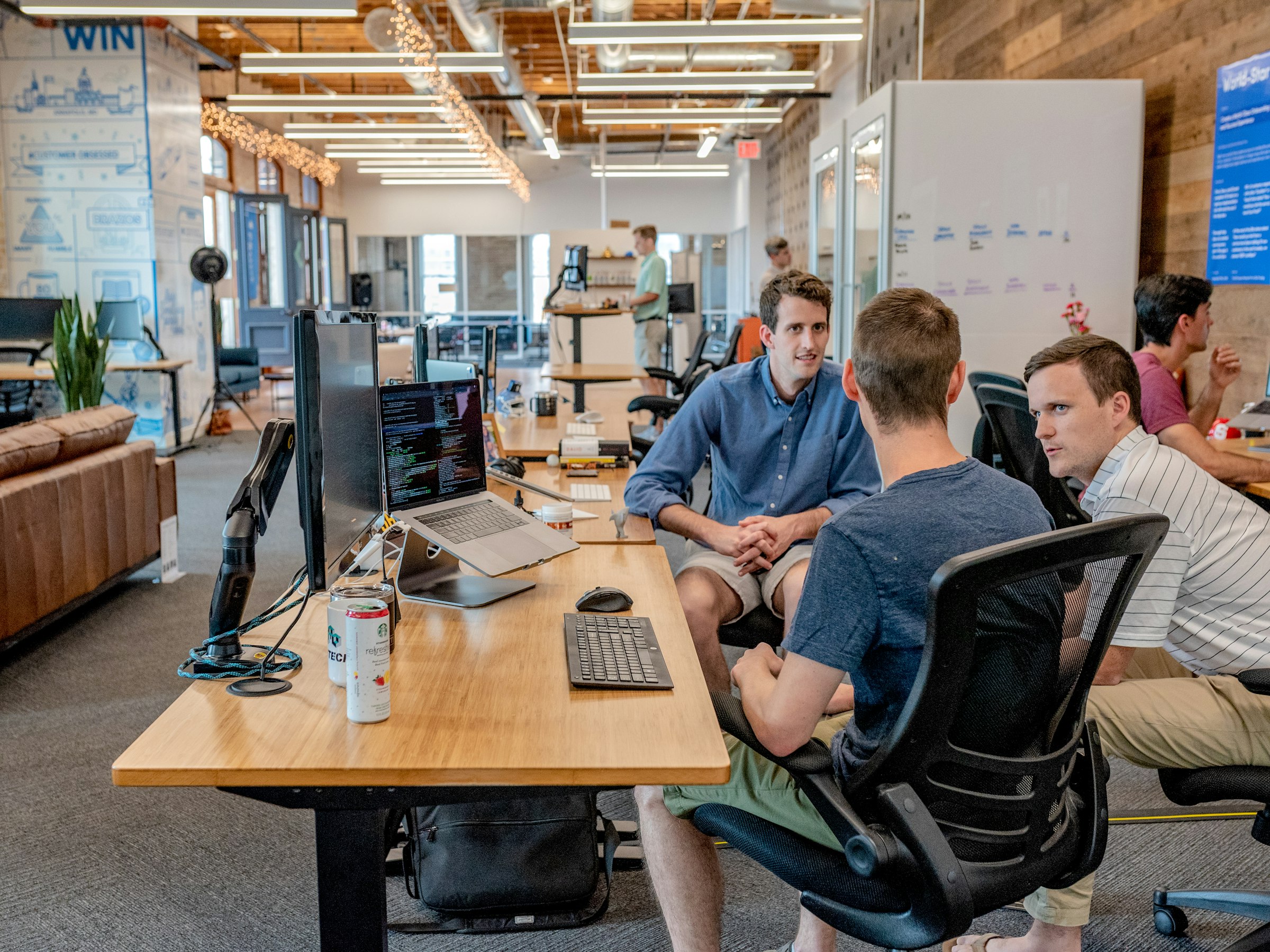 How to Run Renewal Conversations That Achieve 95%+ Close Rates