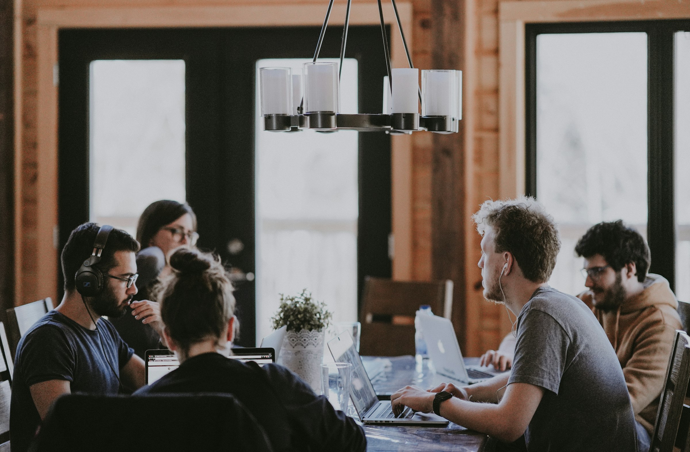 Executive Sponsor Programs That Insulate Against Champion Churn